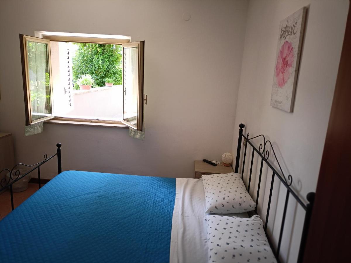 Marco - Camere Con Bagno Privato Vicino Al Centro Foligno Luaran gambar