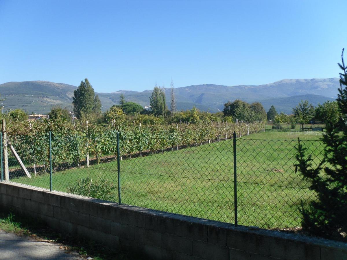 Marco - Camere Con Bagno Privato Vicino Al Centro Foligno Luaran gambar